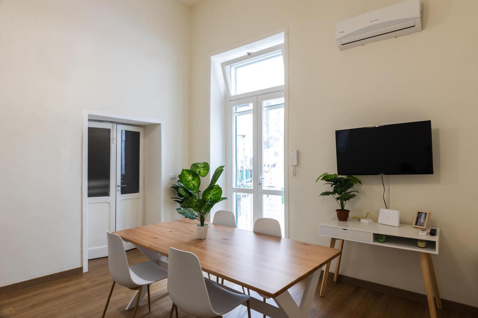 Cozy Historical Flat Napoli Apartment Luaran gambar